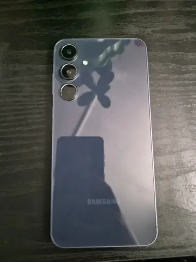 Smartphone Samsung Galaxy en buen estado - miniatura 3