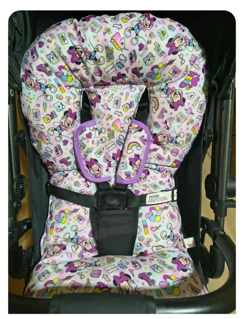 Cojín acolchado para coche de bebé con diseño infantil