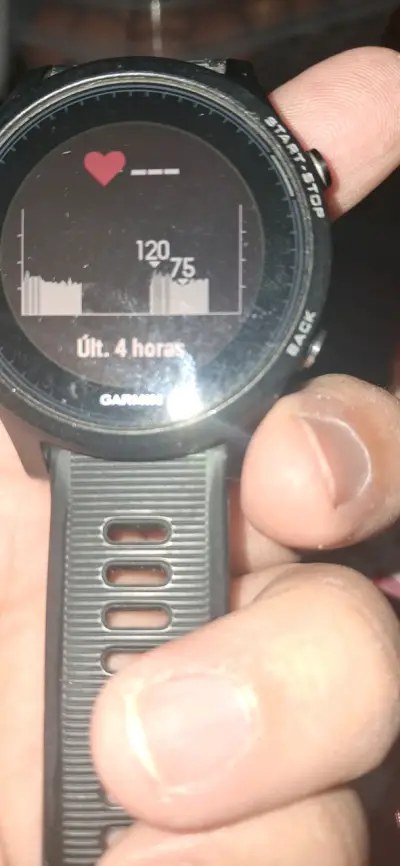 Reloj deportivo Garmin Forerunner 235 - miniatura 2