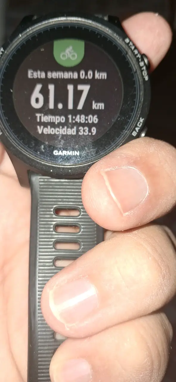 Reloj deportivo Garmin Forerunner 235 - 4