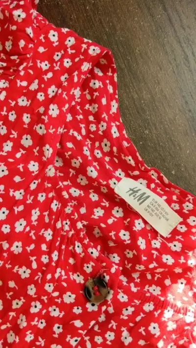 Enterito rojo floral para niña - miniatura 4