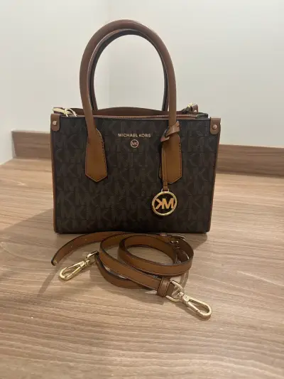 🤎 Cartera Michael Kors Mini 🖤 - miniatura 1