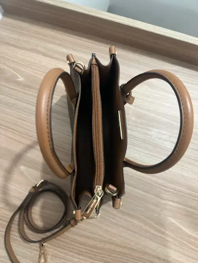 🤎 Cartera Michael Kors Mini 🖤 - miniatura 3