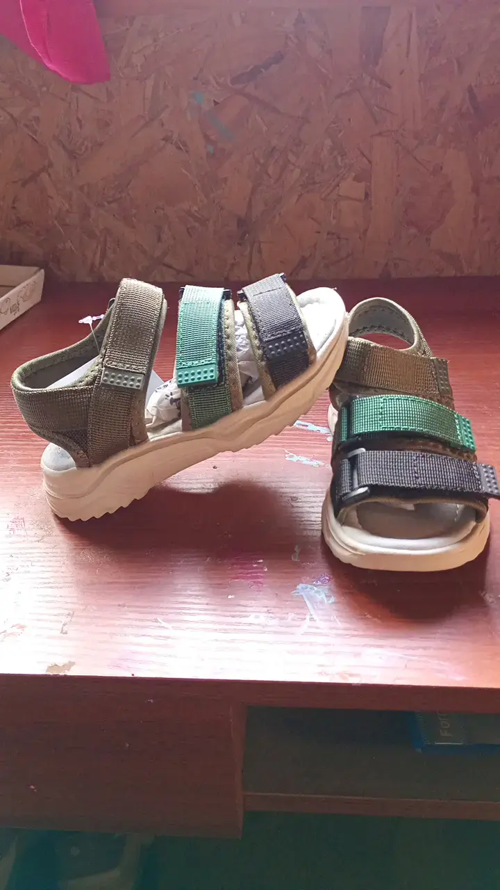 Sandalias para niños - 2
