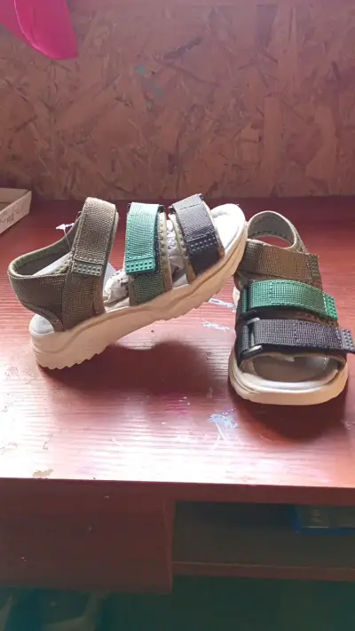 Sandalias  para niños - miniatura 2