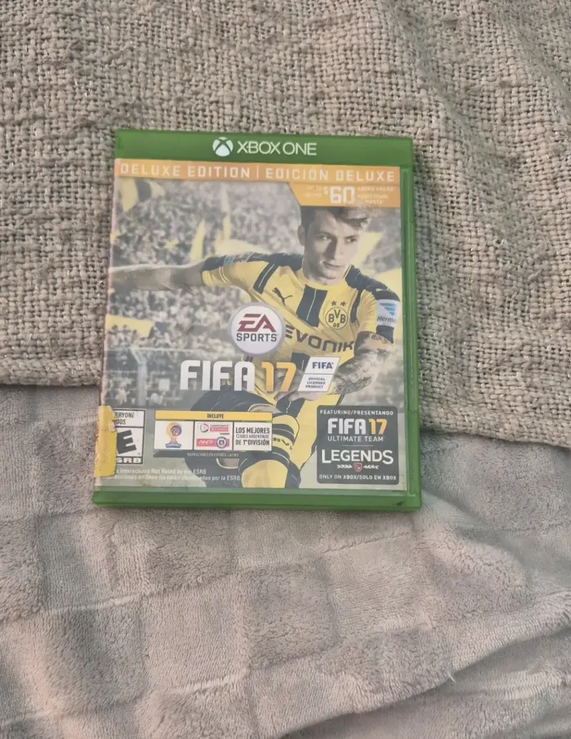 FIFA 17 Edición Deluxe para Xbox One