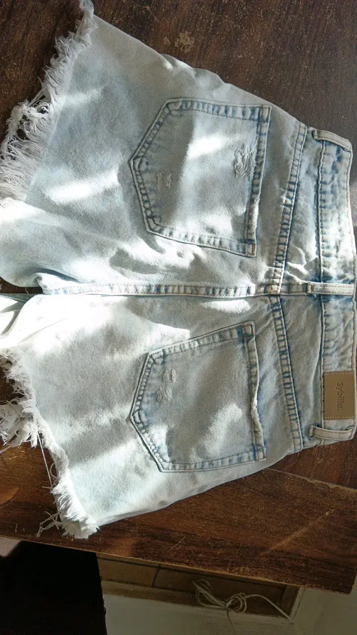 Shorts de mezclilla desgastados para mujer - 6