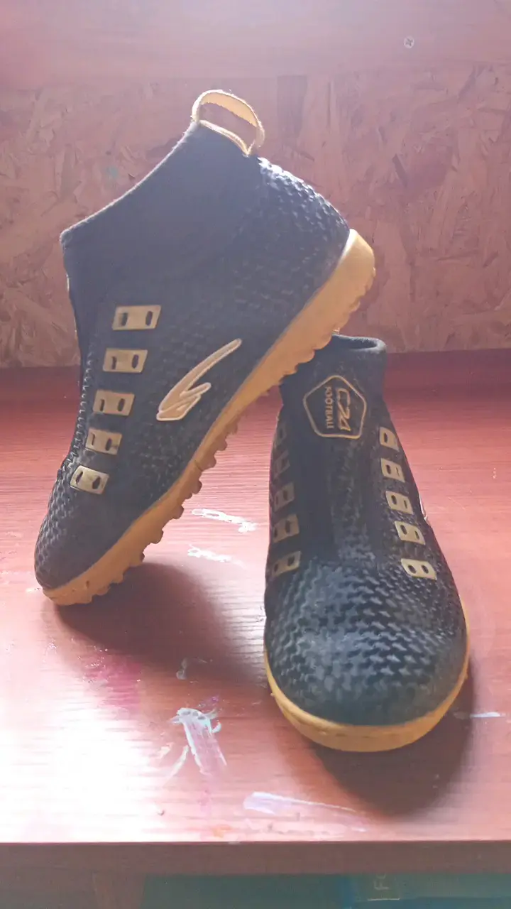 Zapatillas baby fútbol Colloky
