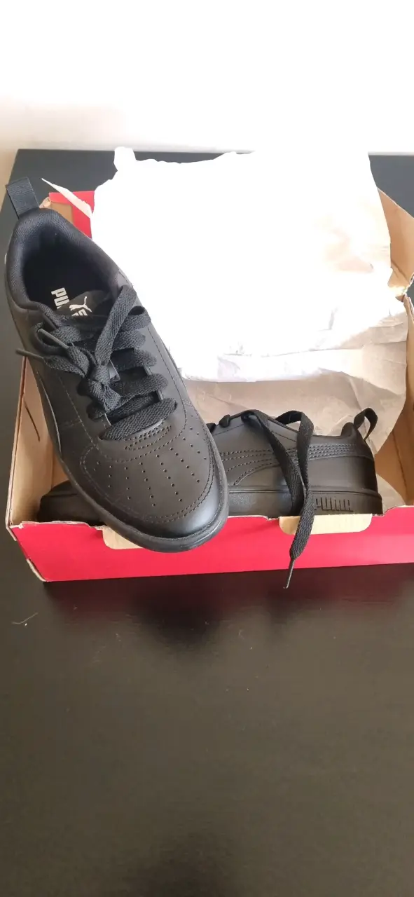 Zapatillas negras Puma N°37 - 1