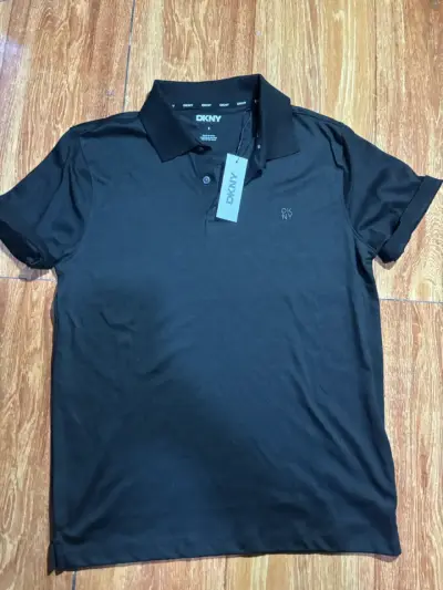Polera polo negra DKNY para hombre - miniatura 1