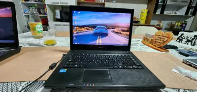 Notebook Acer Intel Core i3 en buen estado - miniatura 1