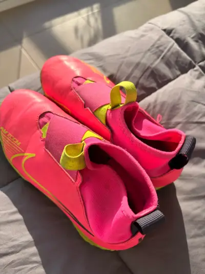 Zapatillas deportivas Nike 3,5Y 22,5 cm - miniatura 1