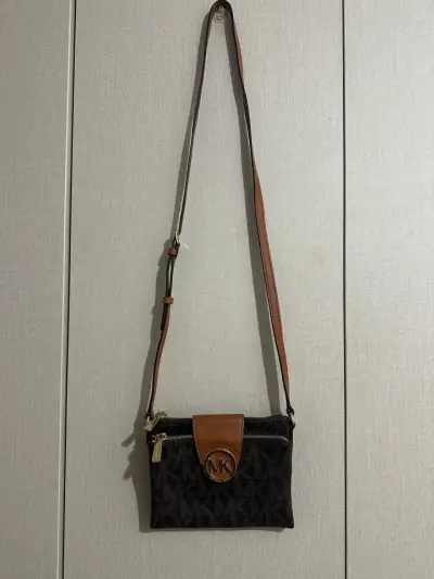 🤎 Bandolera WOC Michael Kors  Crossbody 🖤 - miniatura 1