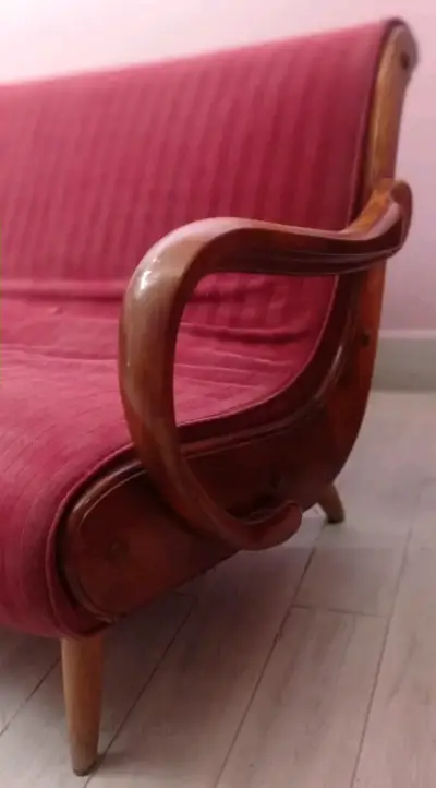 Sofá vintage de madera nogal - miniatura 2