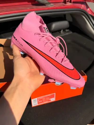 Botines de fútbol Nike rosas nuevos - miniatura 5