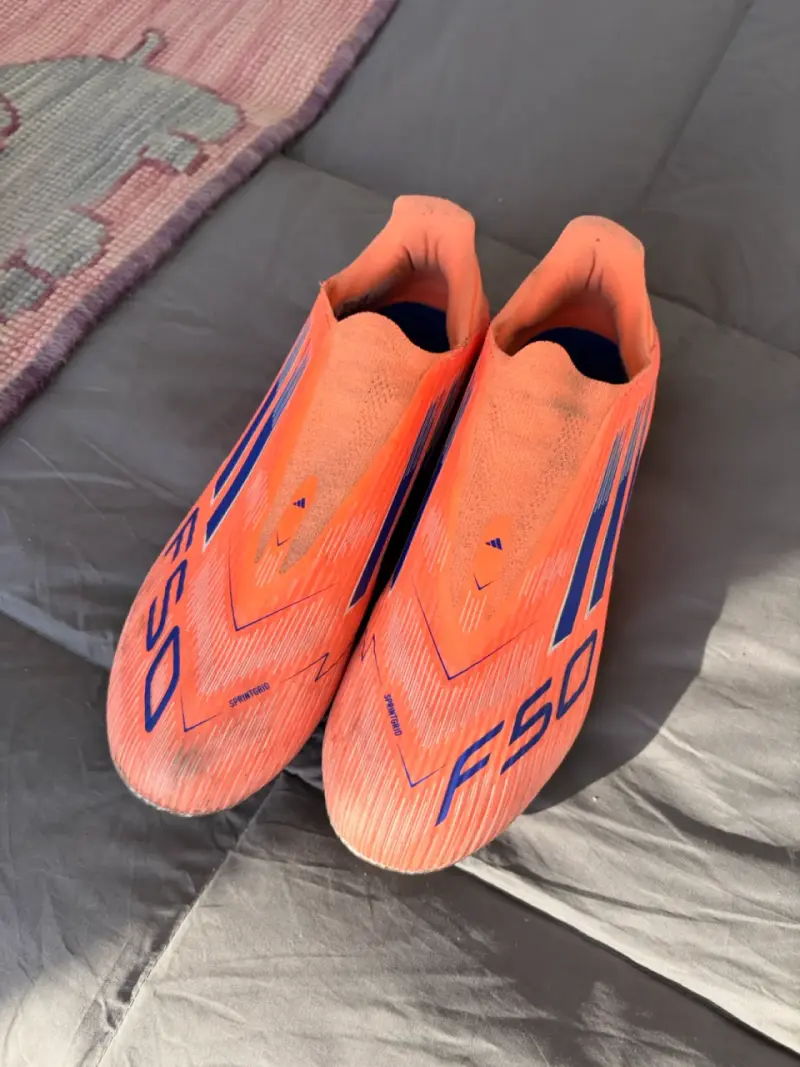 Zapatillas de fútbol Adidas F50 23,5 cm - 1