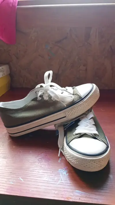 Zapatillas urbanas - miniatura 2
