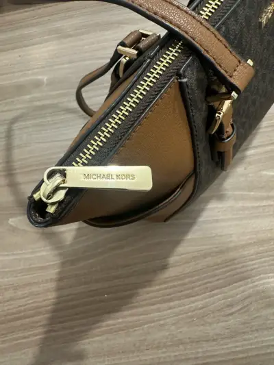 🤎 Cartera Michael Kors Store Small🖤 - miniatura 2