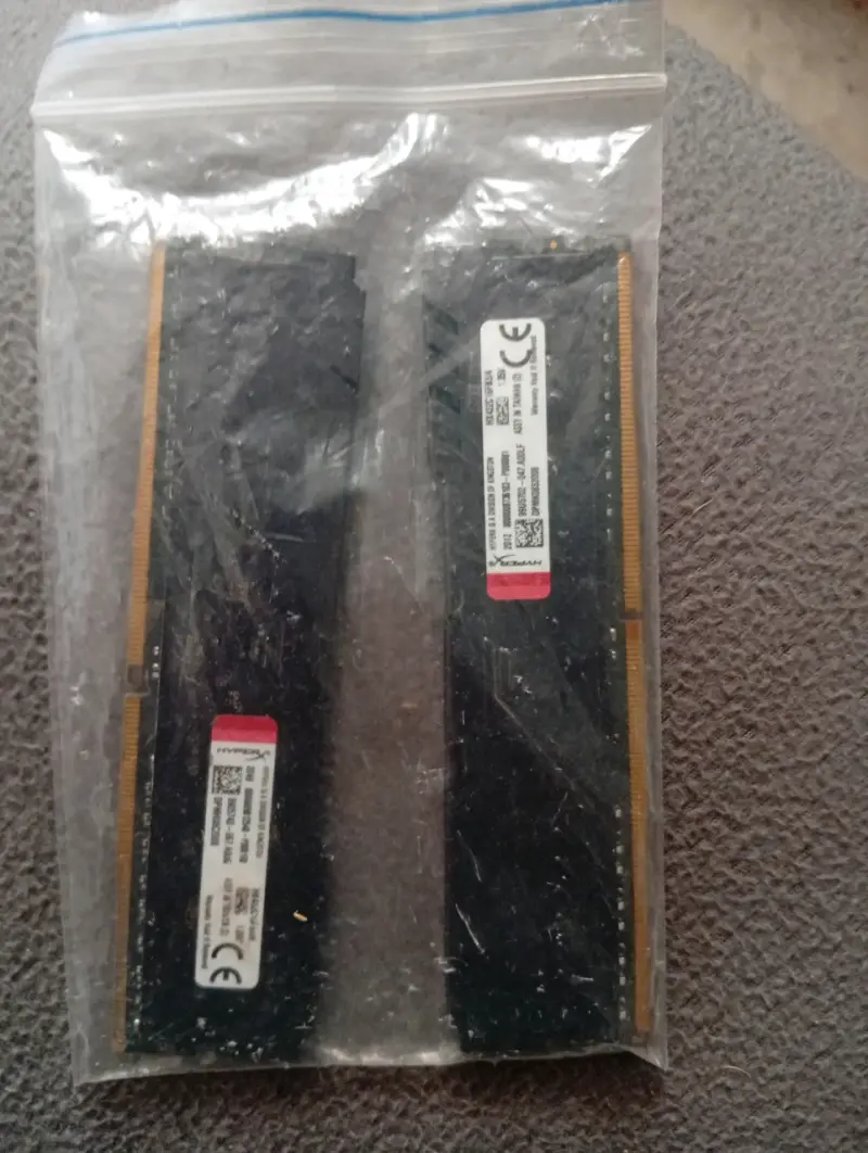 Memoria RAM HyperX Fury DDR4 8GB - 3