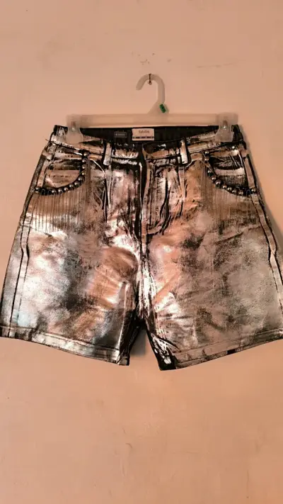 Shorts metálicos plateados Sybilla - miniatura 1