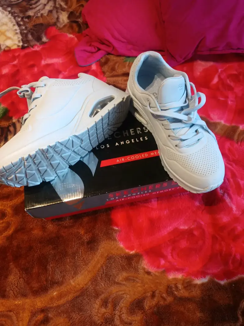 Zapatillas Skechers blancas para mujer - 4