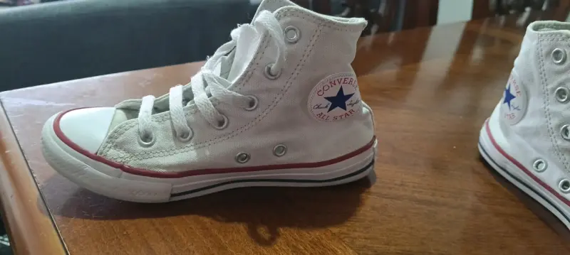 Zapatillas blancas de lona estilo clásico - 3