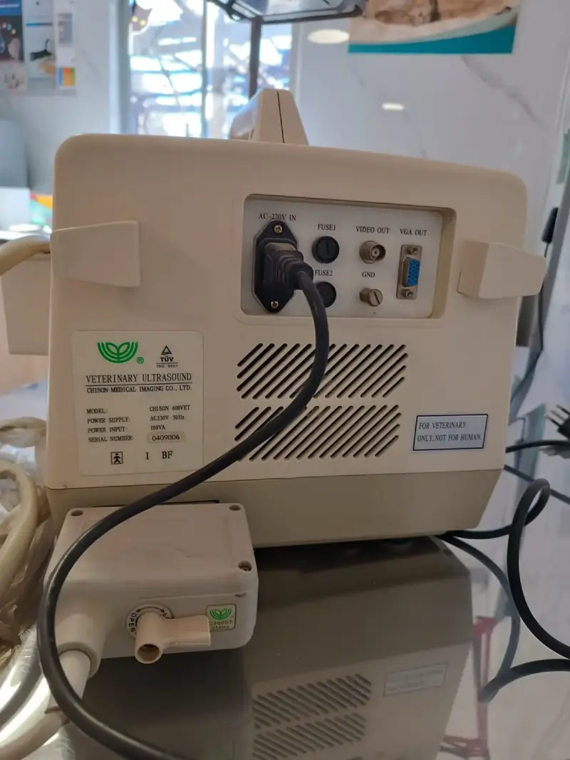 Ecógrafo portátil Chison 600VET - 4