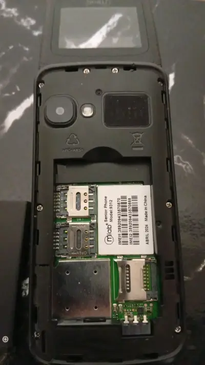 Teléfono plegable Mlab con botón SOS - miniatura 5