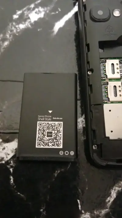 Teléfono plegable Mlab con botón SOS - miniatura 6