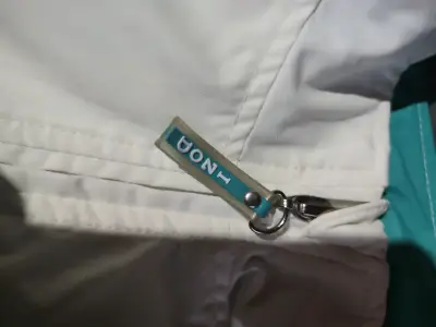 Chaqueta Izod blanca y negra - miniatura 4
