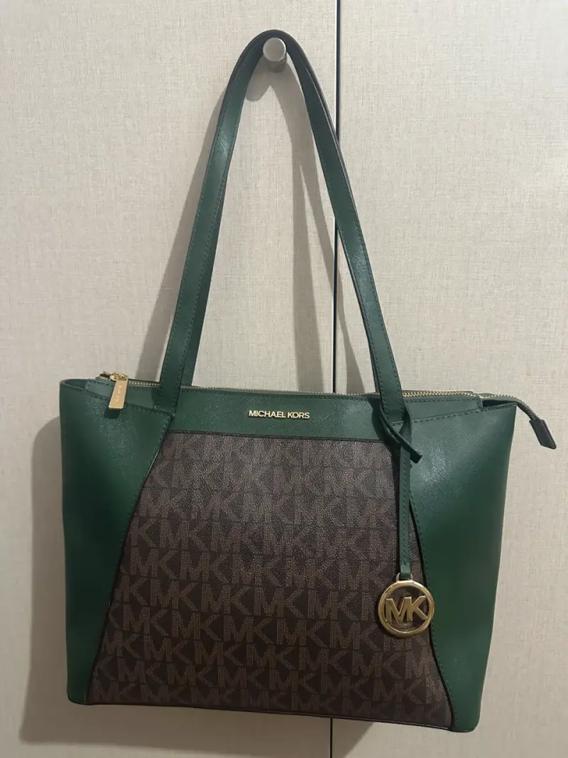 💚 Cartera Michael Kors Charlotte Tote Verde 💚 - 1