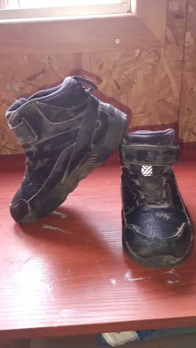 Botas negras Colloky para niños - miniatura 1