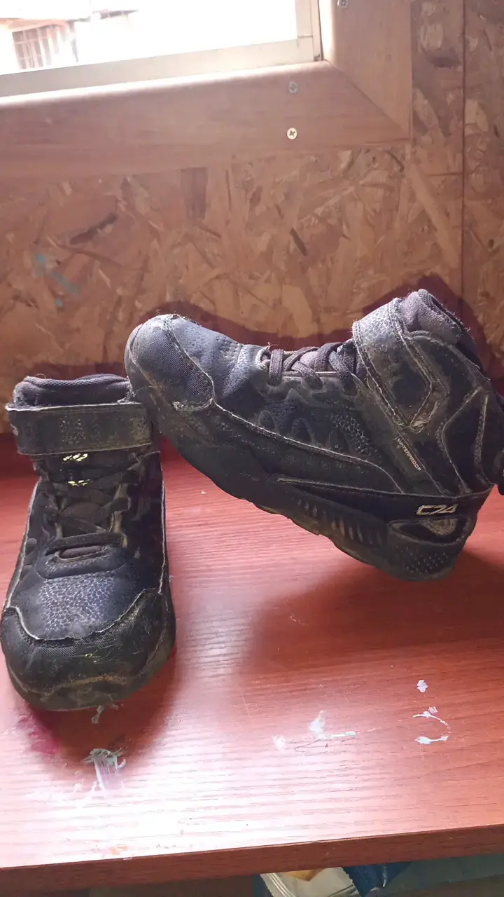 Botas negras Colloky para niños - 2