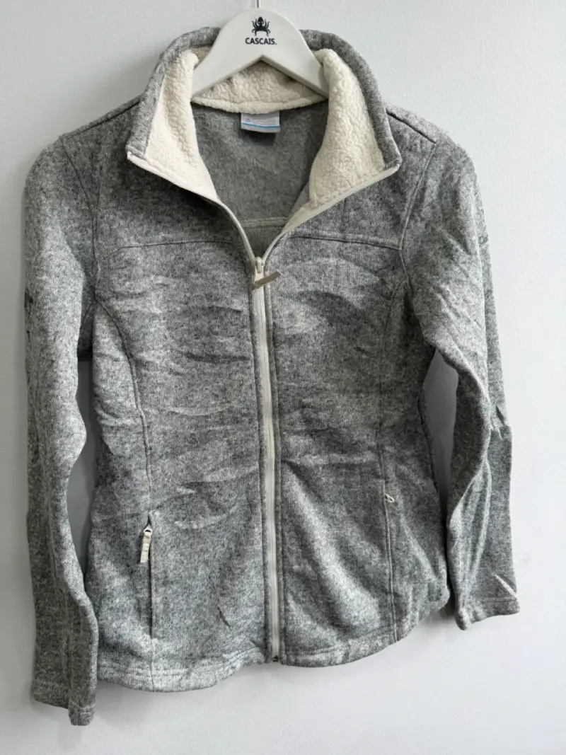 polar gris con cierre completo the North face