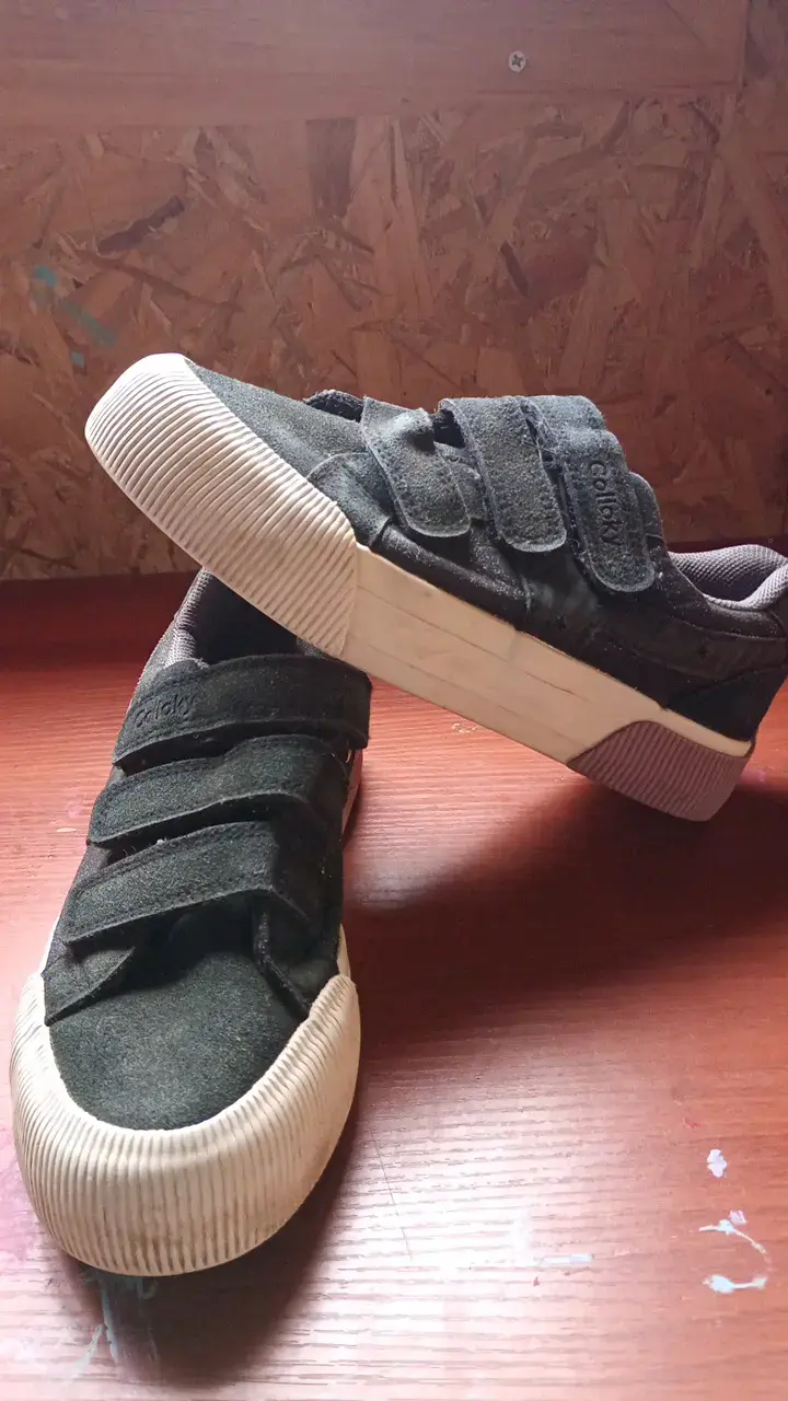 Zapatillas Colloky con velcro - 2