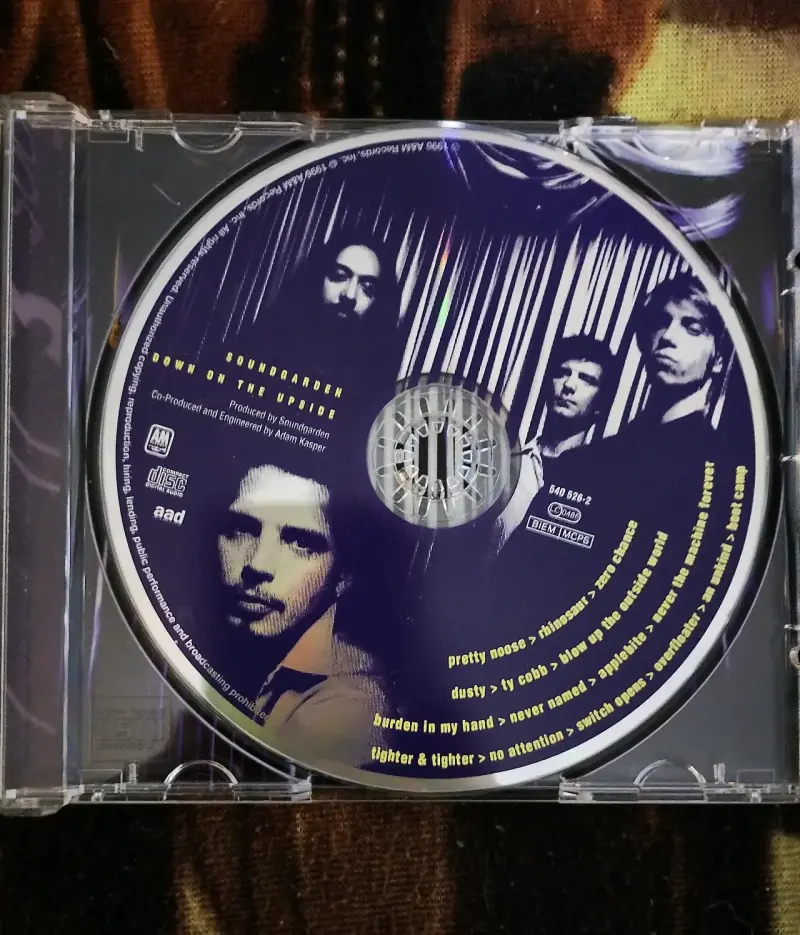 CD Soundgarden - Down on the Upside - 3