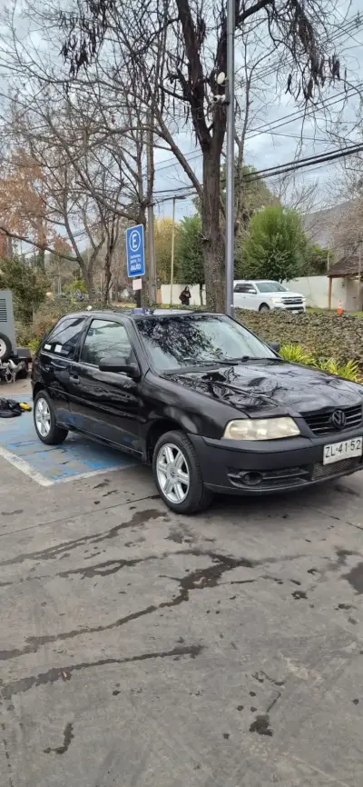 Auto Volkswagen gol 1.6 2006 - miniatura 1