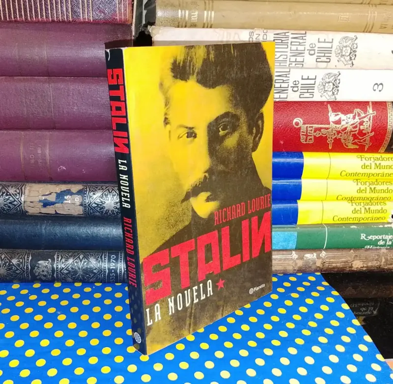 Stalin - Richard Lourie - 1