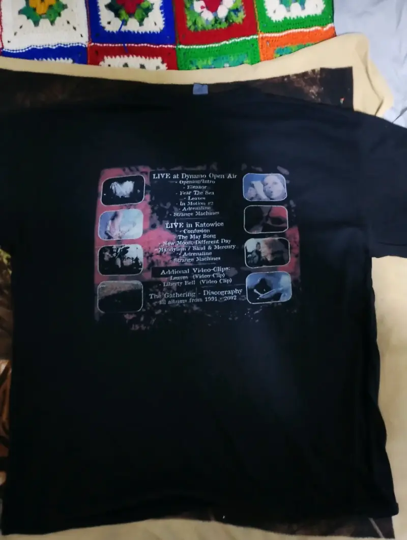 Polera negra The Gathering en buen estado - 2