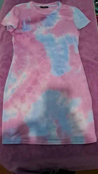 Vestido tie-dye rosa y azul de Shein - miniatura 1
