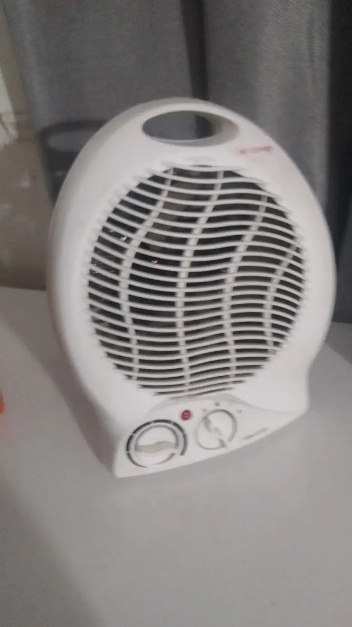Calefactor eléctrico portátil blanco - 1