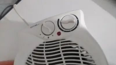Calefactor eléctrico portátil blanco - miniatura 2