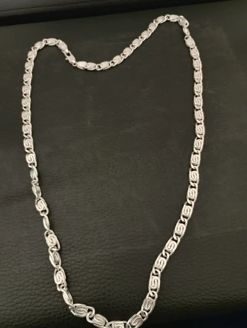 Cadena de plata estilo eslabón