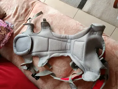 Portabebés ergonómico gris - miniatura 1