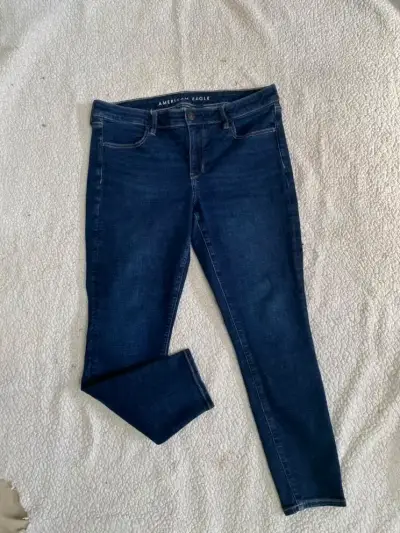 American Eagle talla 14 mujer - miniatura 1