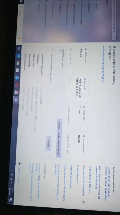 Laptop plateada en buen estado - miniatura 5