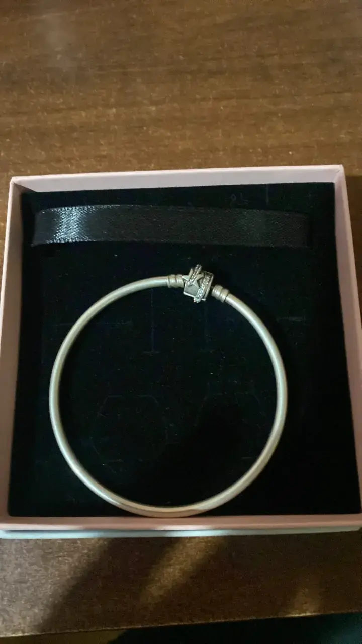 Pulsera de plata con dije brillante - 4