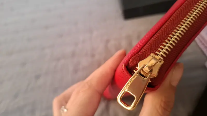 Cartera roja Dolce & Gabbana de cuero - 4