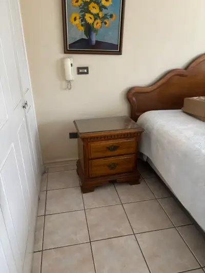 Juego de dormitorio de madera clásico - miniatura 3