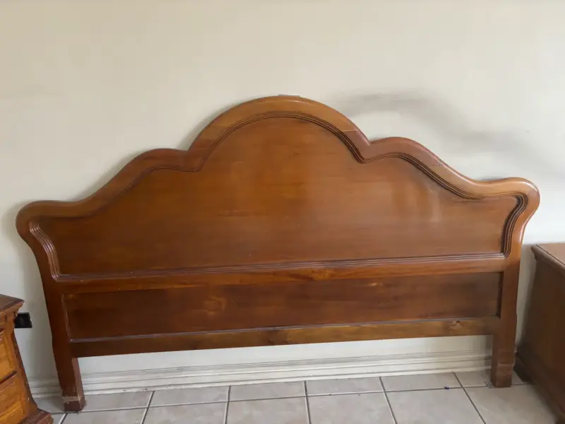 Juego de dormitorio de madera clásico - 4